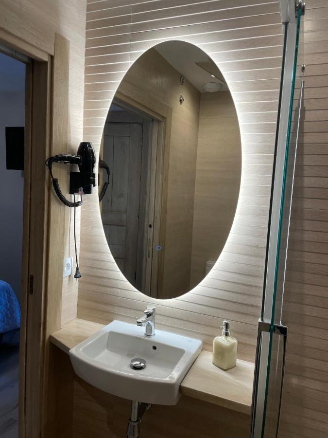 Apartamentos Casa Isabale ビエスカス エクステリア 写真
