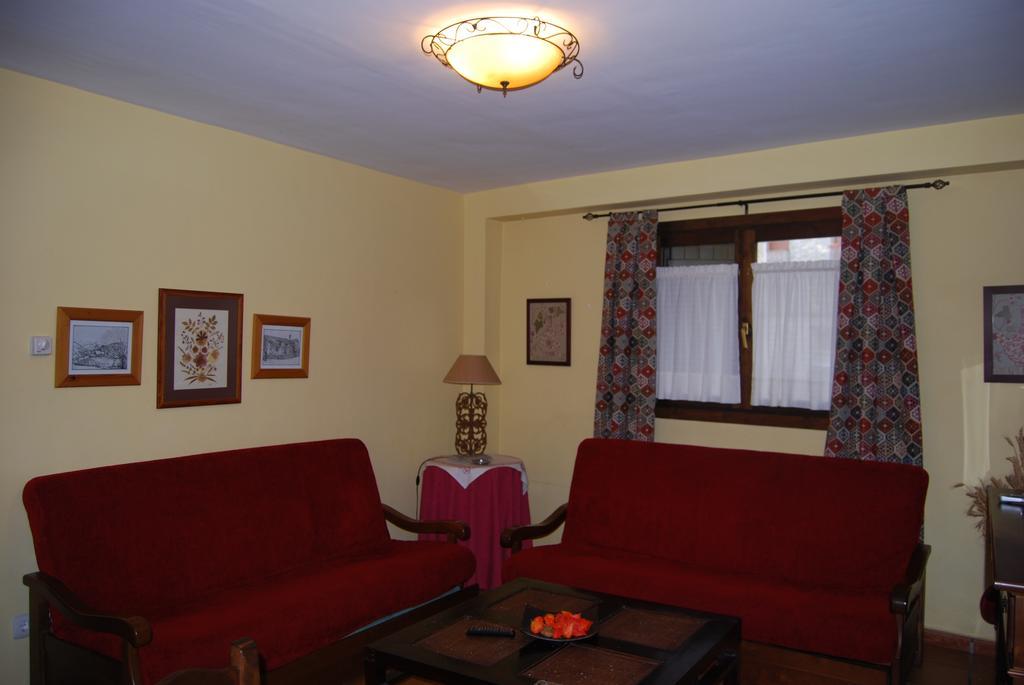 Apartamentos Casa Isabale ビエスカス 部屋 写真